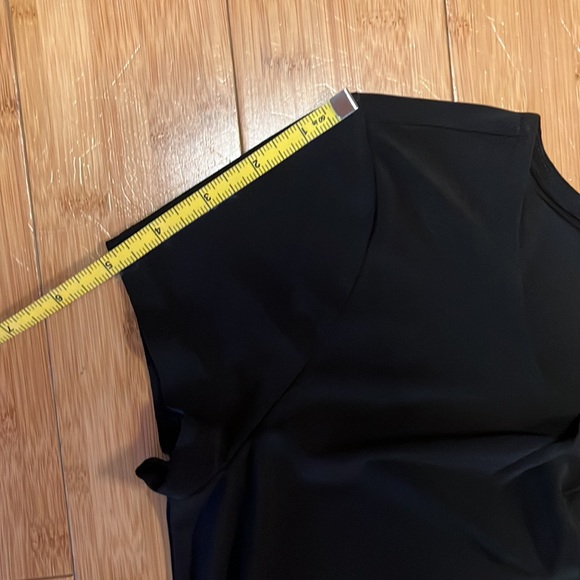 White House Black Market black top XS - Picture 9 of 9